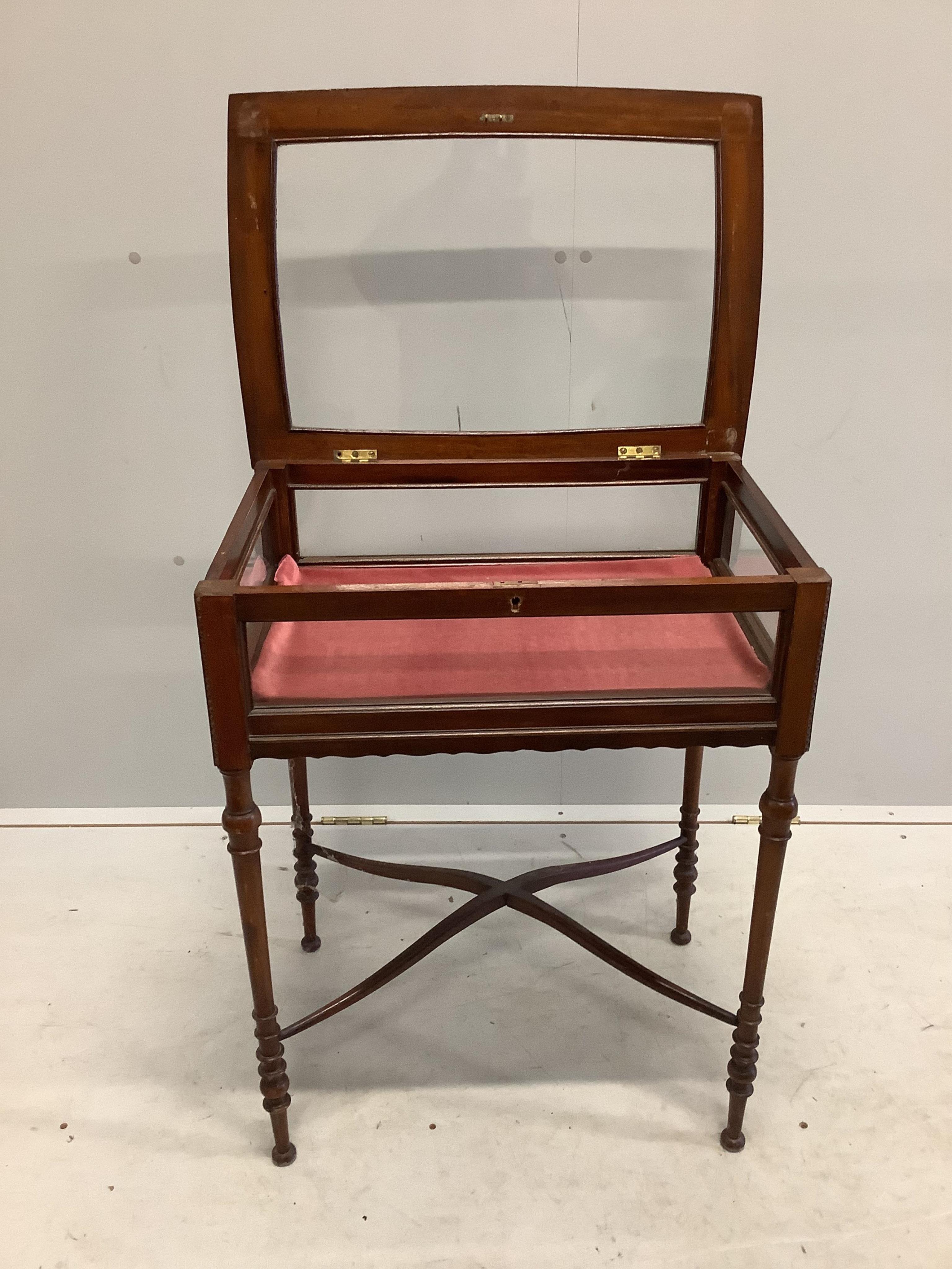 An early 20th century mahogany bijouterie table, width 60cm, depth 42cm, height 73cm. Condition - fair